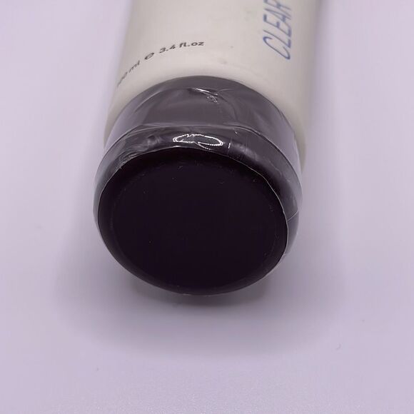 5/$30 beauty bundle, AHAVA time to clear refreshing cleansing gel - Picture 5 of 6